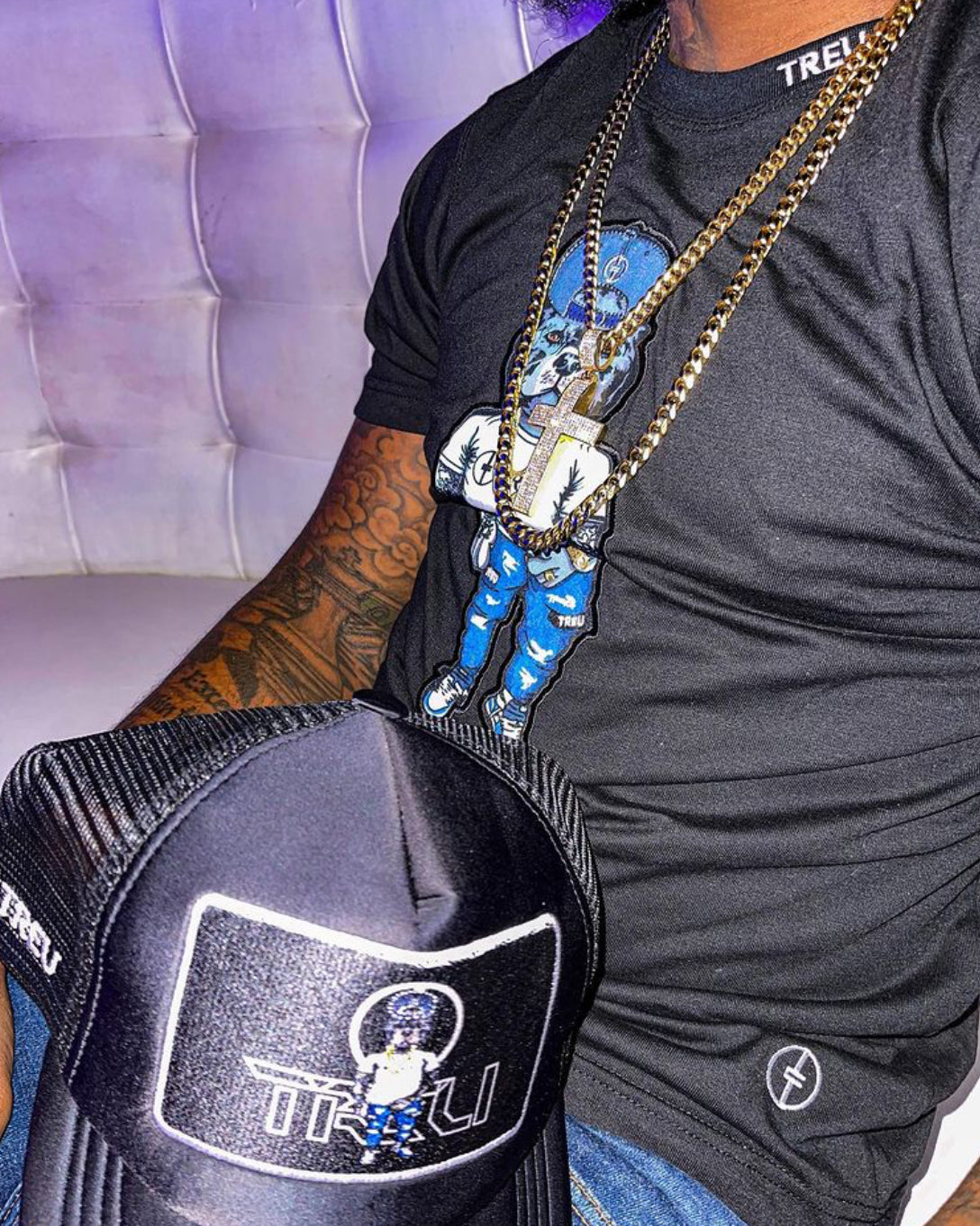 Black Treu Standing T-shirt