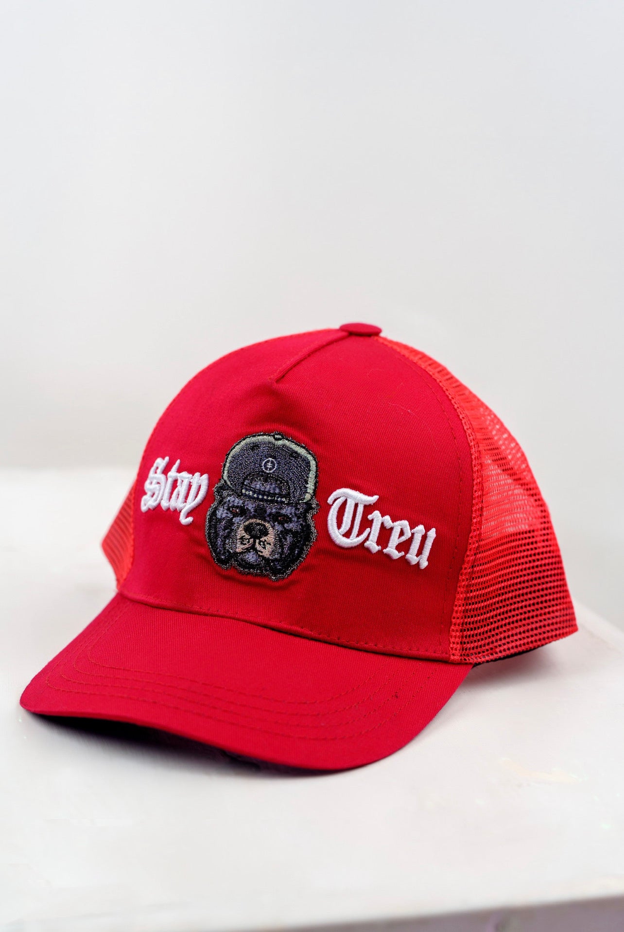 Red Stay Treu Cap
