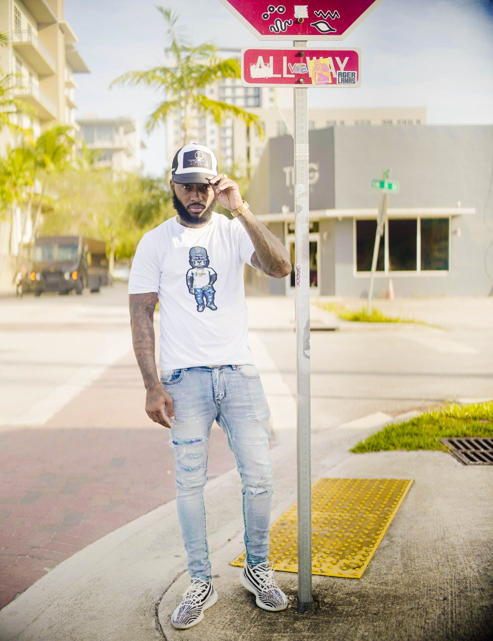 White Treu Standing T-Shirt