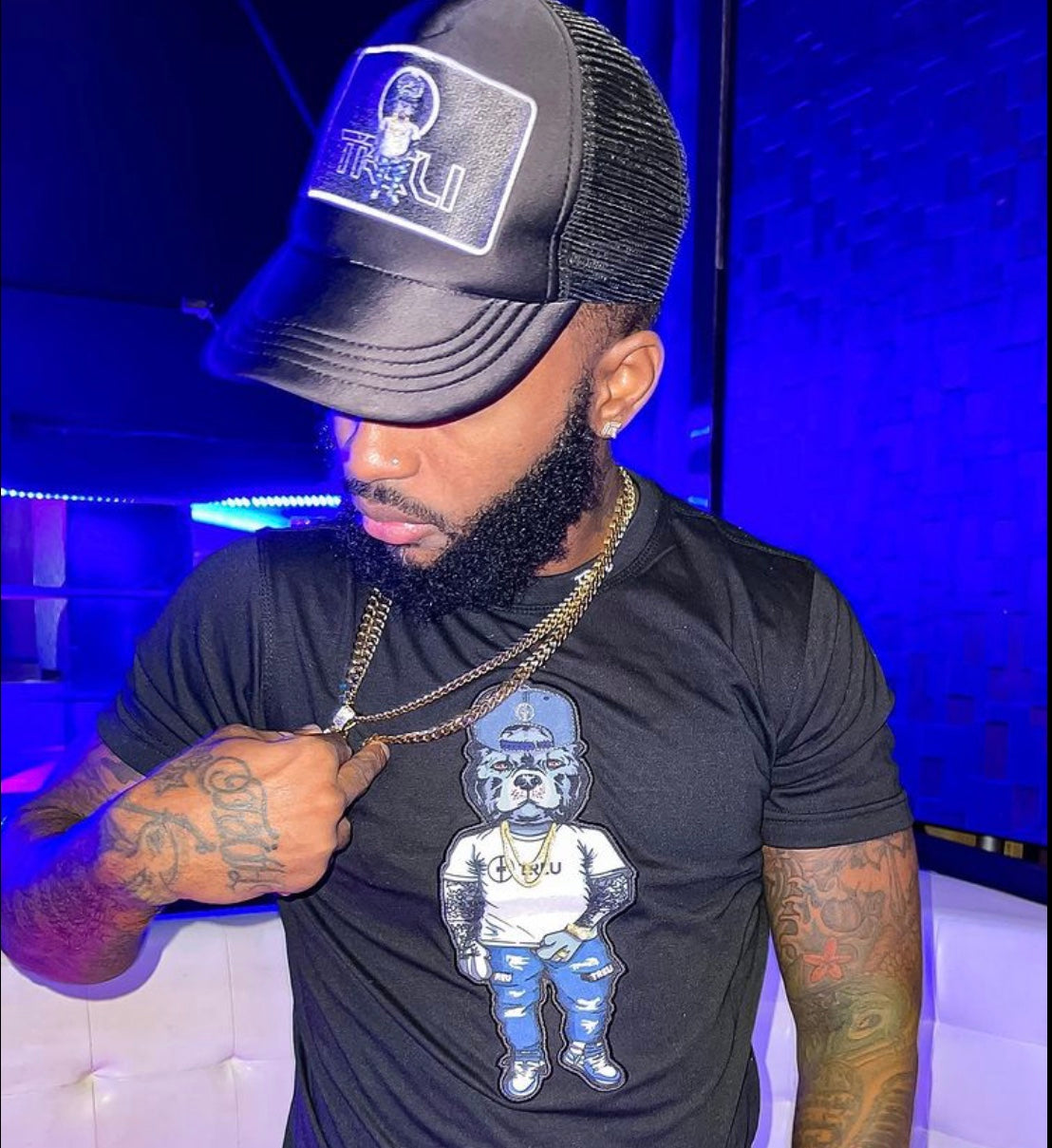 Black Treu Standing T-shirt